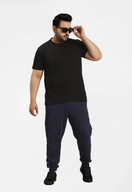 Black Plain T-shirt for Men - Image 2